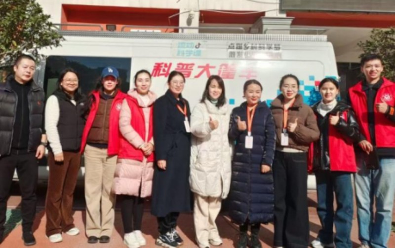 流动科普视窗丨河南流动科普设施12月巡展新动态392.jpg