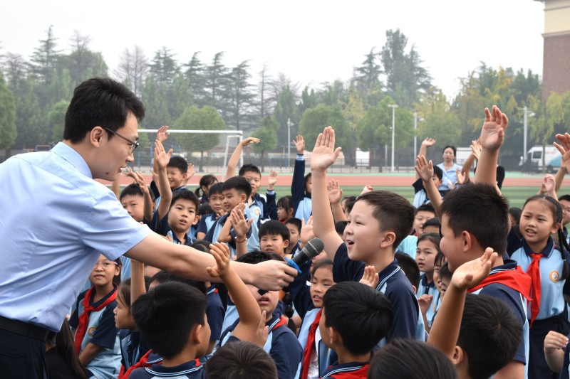 图片 4.jpg 图片 4.jpg